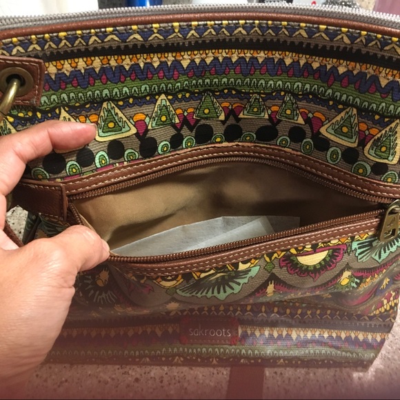 Sold SAKROOTS crossbody bag good condition - Picture 6 of 10